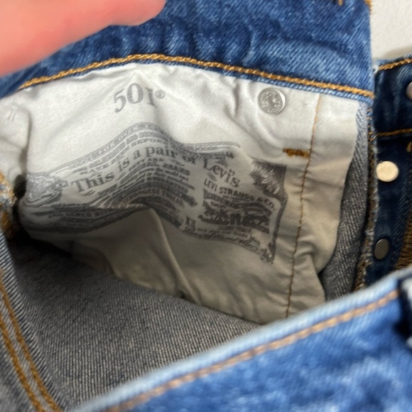 Levi’s blue 501 ankle length butterfly jeans 27 - Picture 6 of 9